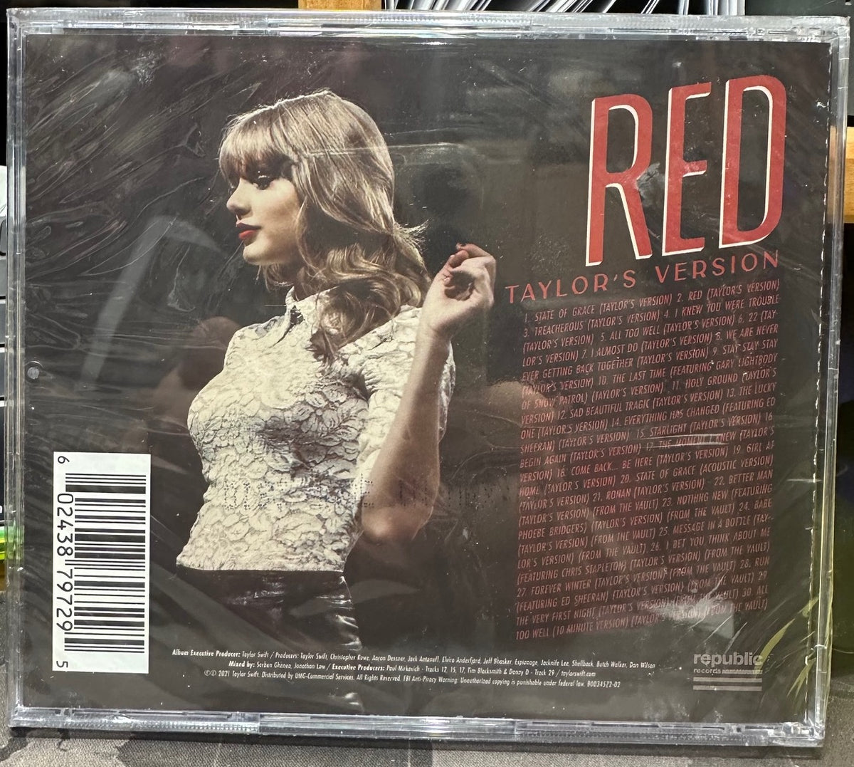 Taylor Swift purchases Signed Red CD (Taylor's version) Authentic/Sealed/Brand New