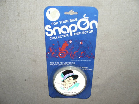 1976 Vintage DC Comics - The Penguin SNAPON / Snap-On Bike Bicycle REFLECTOR - Made in USA IL Chicago