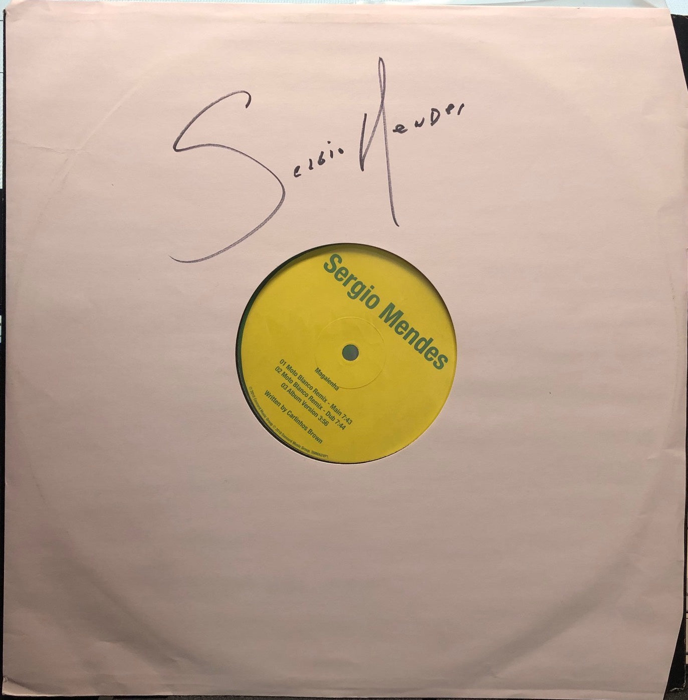 Signed Autographed - Sérgio Mendes – Magalenha / Emorio / Maracatu Atomico - Mint- EP Record 2010 Concord Music Japan Vinyl - Trance / House