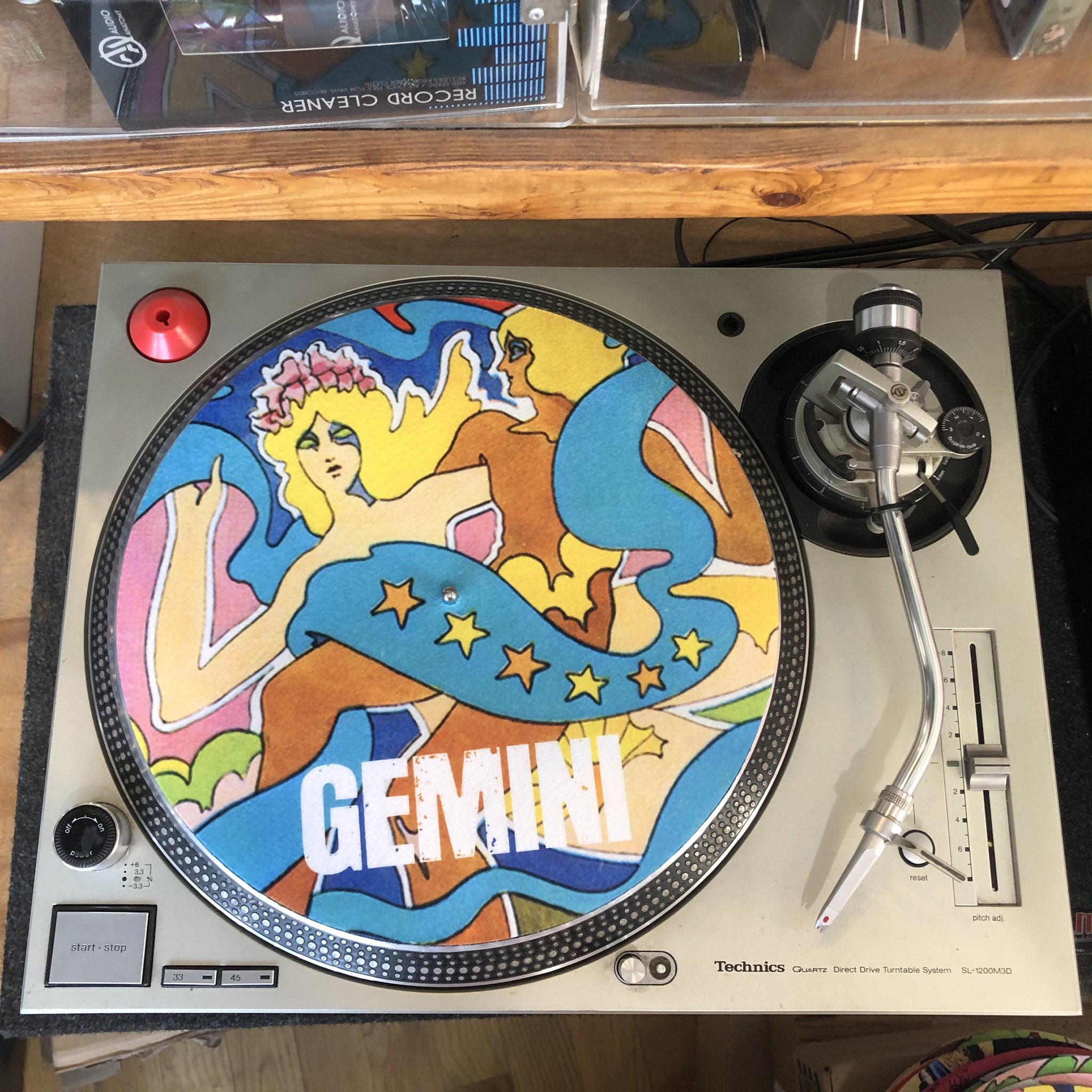 Limited Edition Vinyl Record Slipmat - Psychedelic Zodiac Gemini - Slip Mat